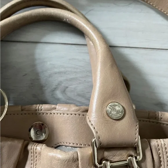 Elegant Tan Leather Women's Bag authentic Celine bag - Picture 6 of 16